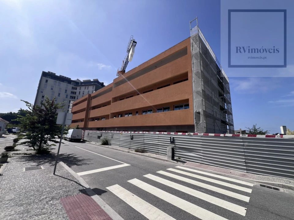 Apartamento T2 para Venda em Paranhos Foto 1