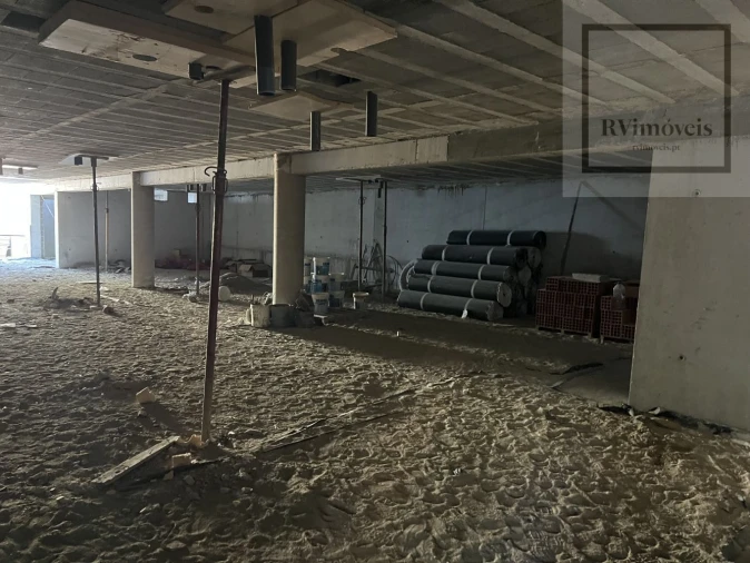 Apartamento T2 para Venda em Paranhos Foto 45