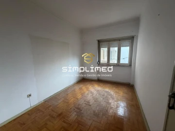Apartamento T3 para Venda em Caparica e Trafaria