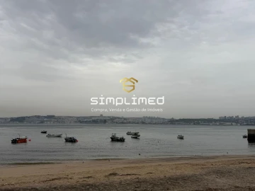Apartamento T3 para Venda em Caparica e Trafaria