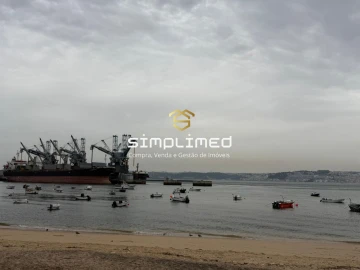 Apartamento T3 para Venda em Caparica e Trafaria