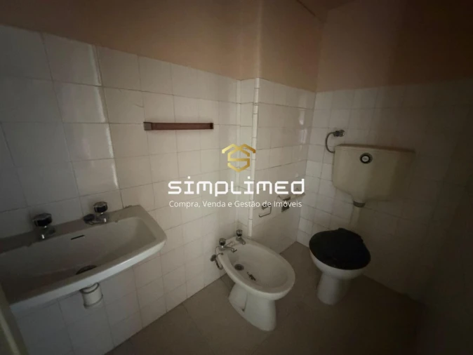 Apartamento T3 para Venda em Caparica e Trafaria Foto 16