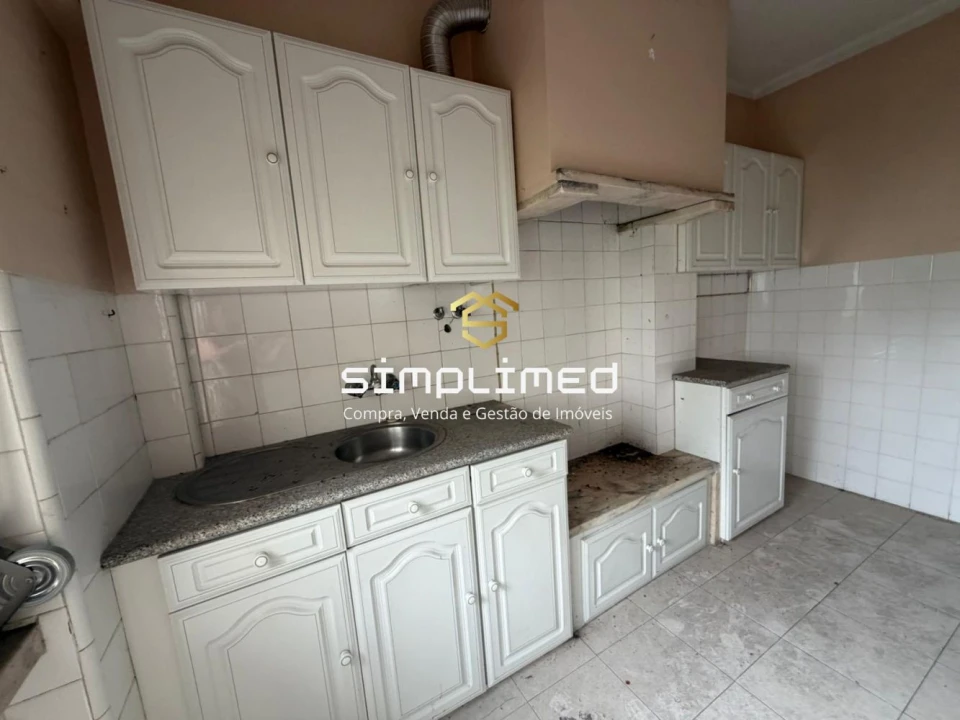 Apartamento T3 para Venda em Caparica e Trafaria Foto 5