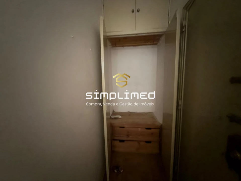 Apartamento T3 para Venda em Caparica e Trafaria Foto 17