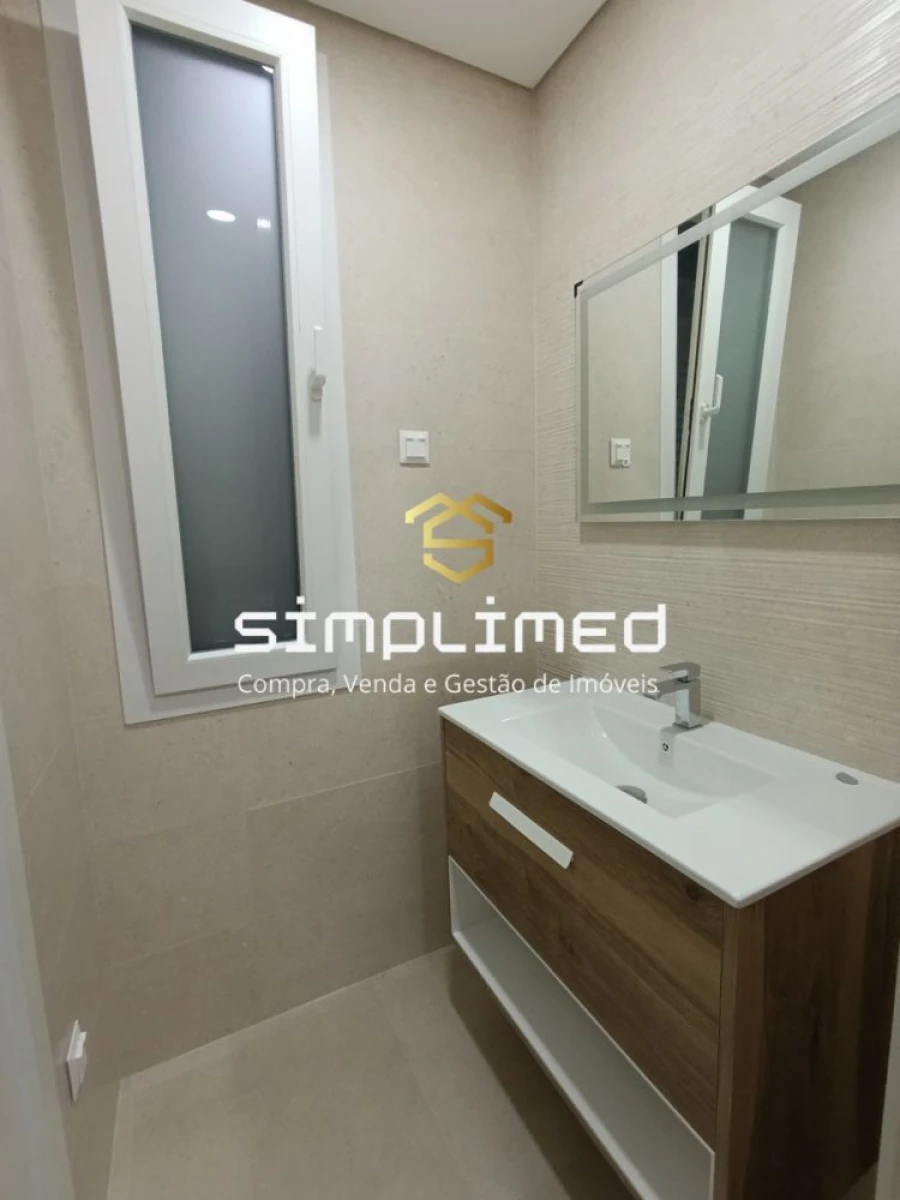 Apartamento T3 para Venda em Covilhã e Canhoso Foto 17