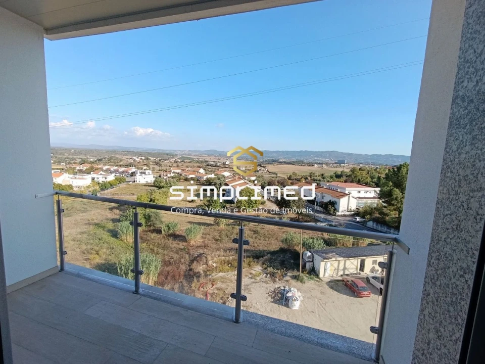 Apartamento T3 para Venda em Covilhã e Canhoso Foto 7
