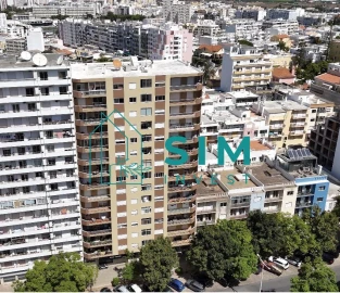Apartamento T2 para Venda em Faro (Sé e São Pedro)