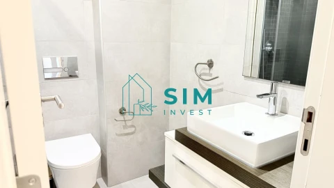 Apartamento T2 para Venda em Faro (Sé e São Pedro)