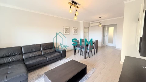Apartamento T2 para Venda em Faro (Sé e São Pedro)