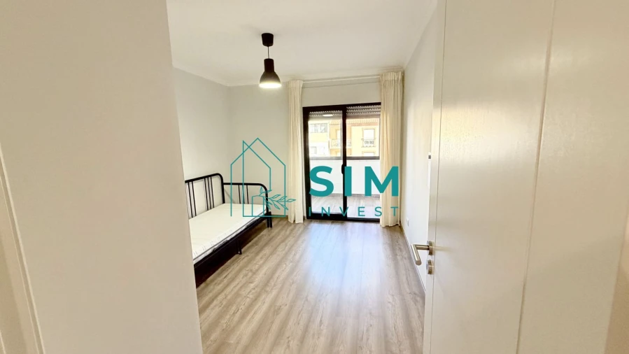 Apartamento T2 para Venda em Faro (Sé e São Pedro) Foto 31