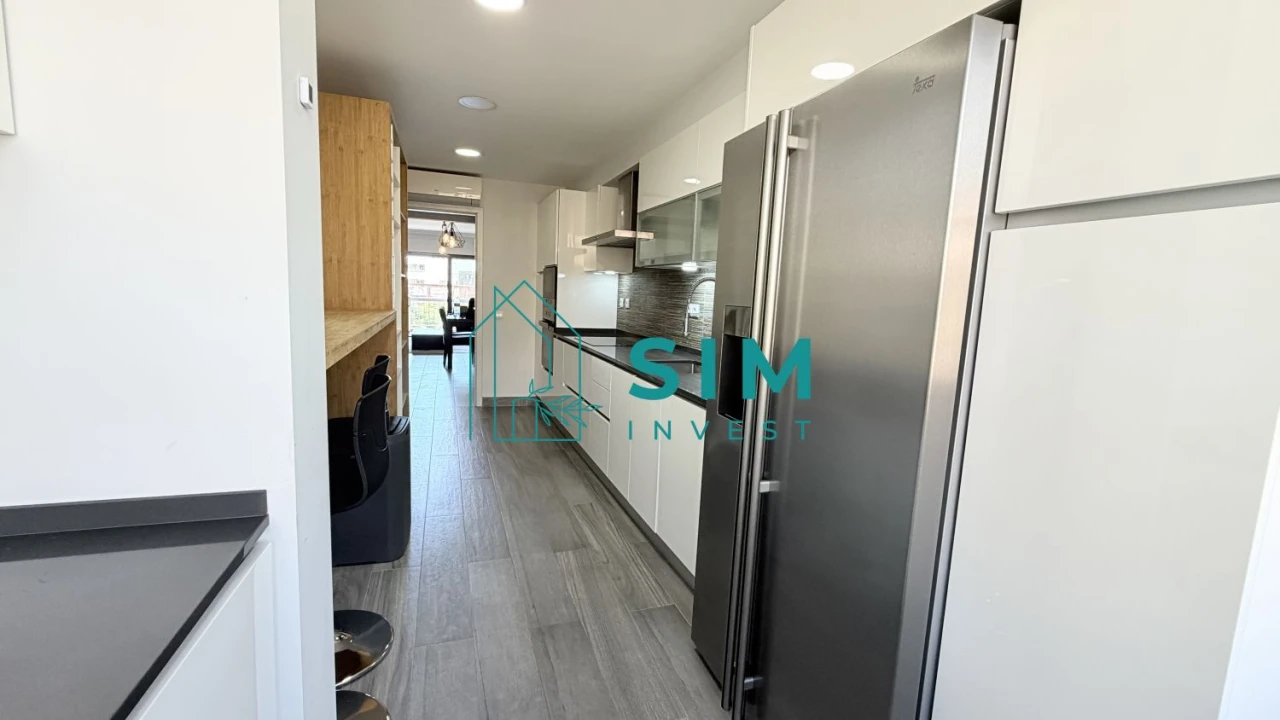 Apartamento T2 para Venda em Faro (Sé e São Pedro) Foto 13