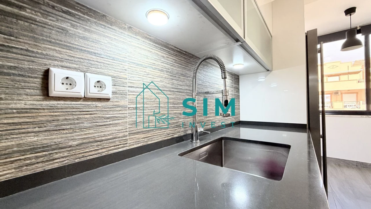 Apartamento T2 para Venda em Faro (Sé e São Pedro) Foto 16