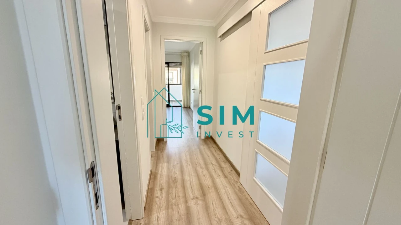 Apartamento T2 para Venda em Faro (Sé e São Pedro) Foto 26