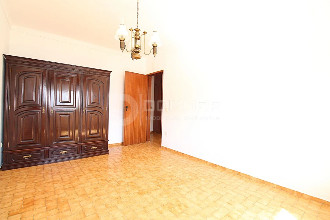 Moradia T2 para Venda em Torrão Foto 9