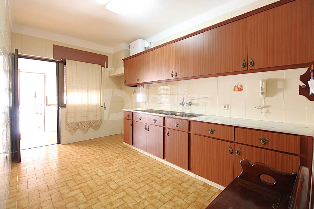 Moradia T2 para Venda em Torrão Foto 12