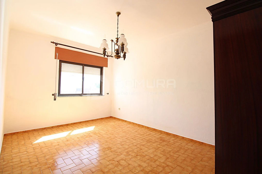 Moradia T2 para Venda em Torrão Foto 8