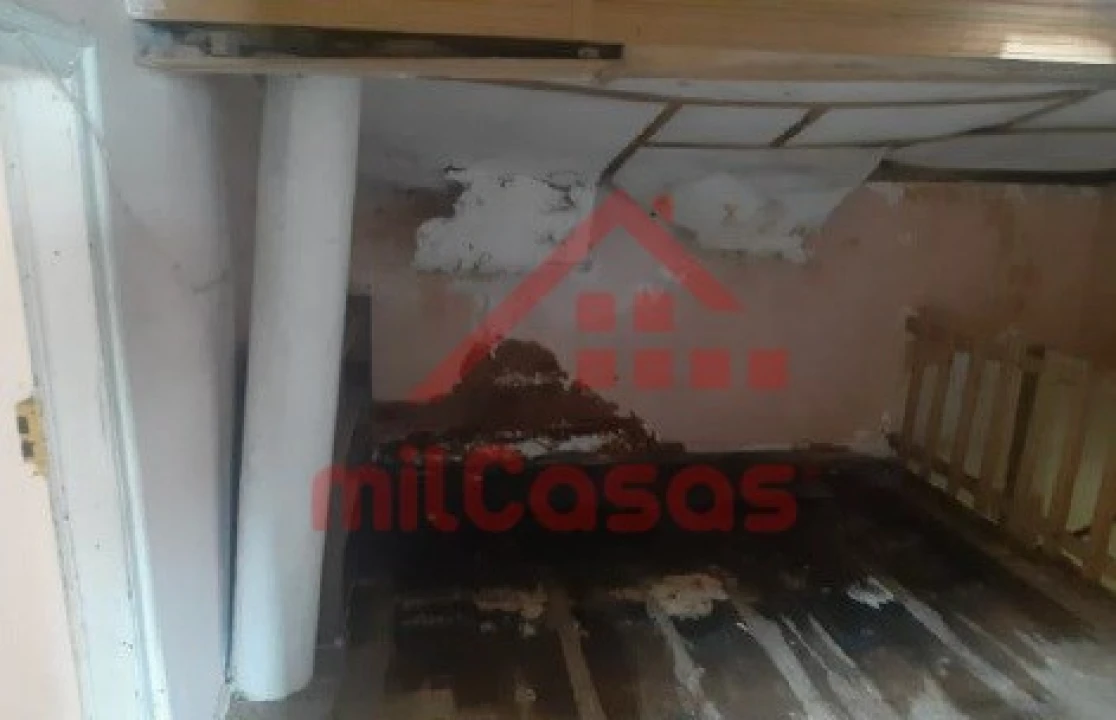 Moradia T4 para Venda em Cadaval e Pêro Moniz Foto 7