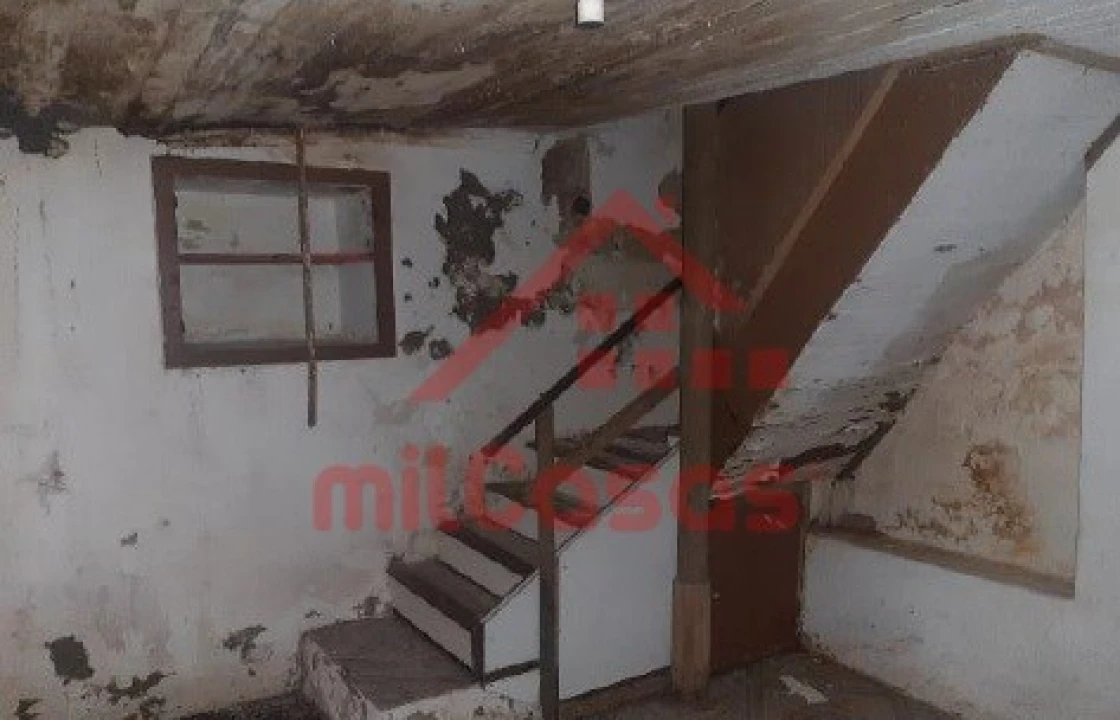 Moradia T4 para Venda em Cadaval e Pêro Moniz Foto 10