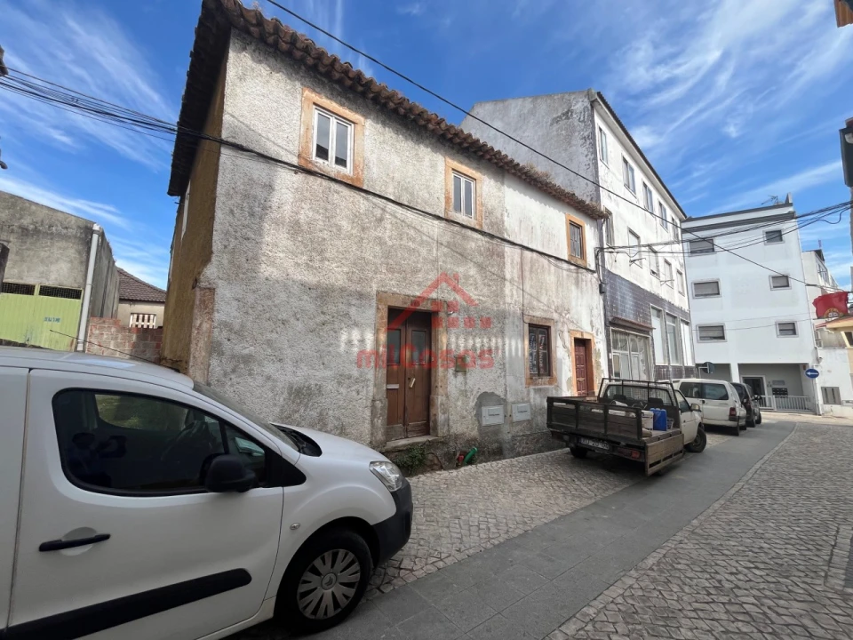Moradia T4 para Venda em Cadaval e Pêro Moniz Foto 1
