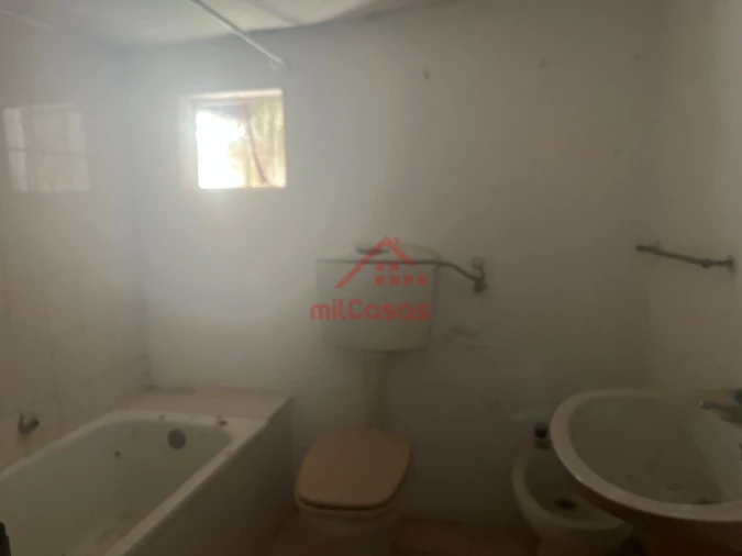 Moradia T4 para Venda em Cadaval e Pêro Moniz Foto 24