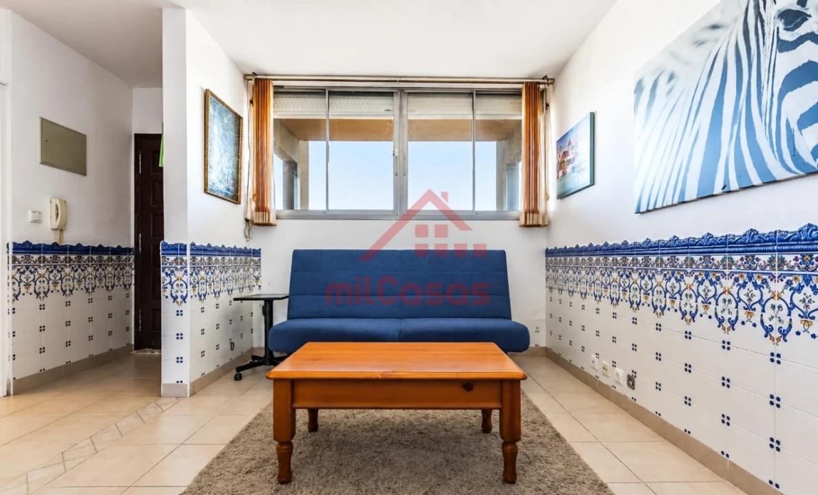 Apartamento T2 para Venda em Santo António dos Cavaleiros e Frielas Foto 2