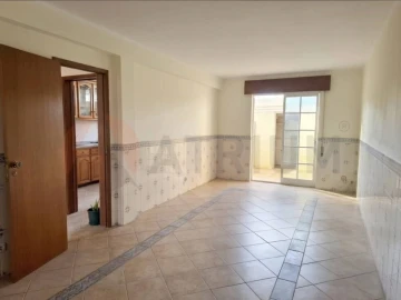 Moradia T3 para Venda em Azeitão (São Lourenço e São Simão)