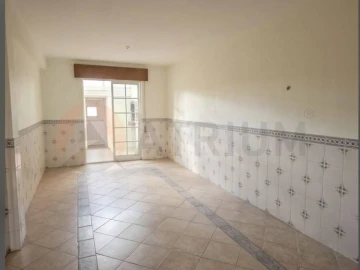 Moradia T3 para Venda em Azeitão (São Lourenço e São Simão)
