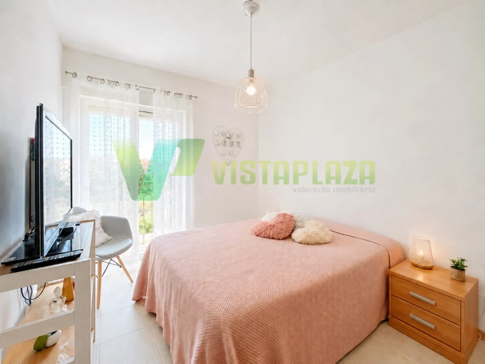 Apartamento T3 para Venda em Portimão Foto 11