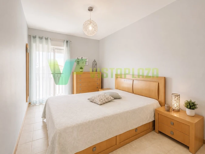 Apartamento T3 para Venda em Portimão Foto 9