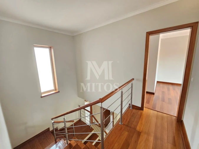 Moradia T3 para Venda em Carreço Foto 18