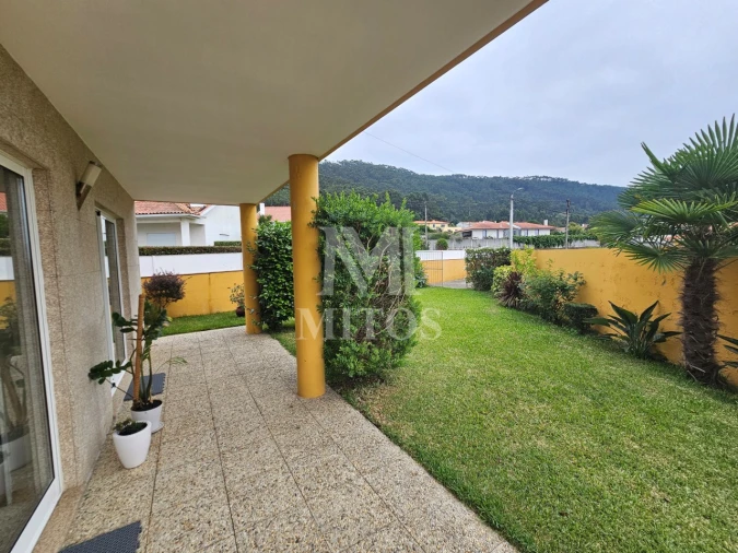Moradia T3 para Venda em Carreço Foto 30