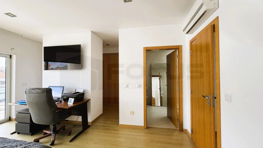 Moradia T4 para Venda em São Bernardo Foto 17