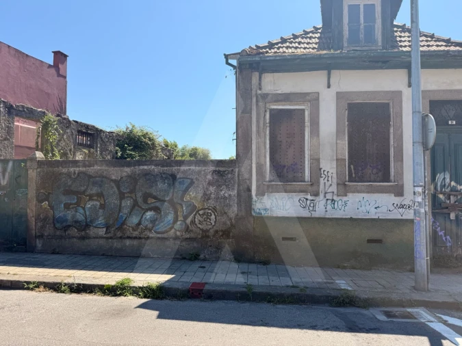 Terreno para Venda em Paranhos Foto 6