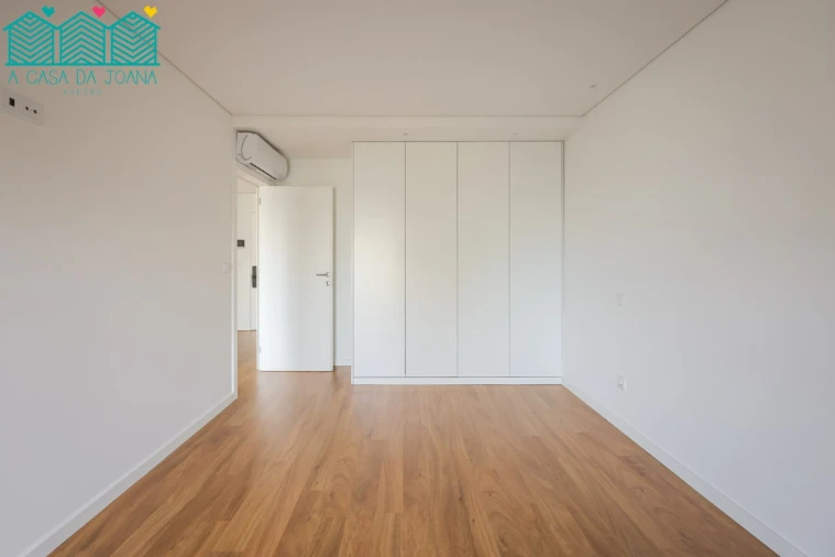 Apartamento T1 para Arrendamento em Glória e Vera Cruz Foto 11