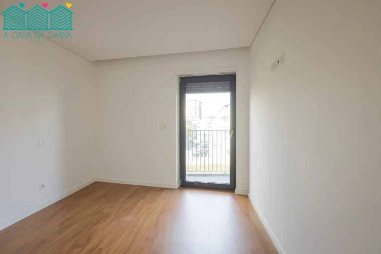 Apartamento T1 para Arrendamento em Glória e Vera Cruz Foto 12