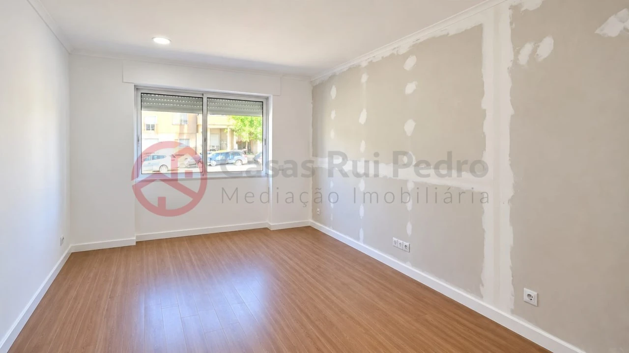 Apartamento T2 para Venda em Barreiro e Lavradio Foto 4