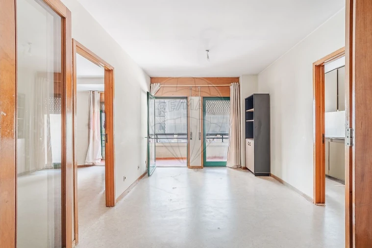 Apartamento T1 para Venda em Lordelo do Ouro e Massarelos Foto 4