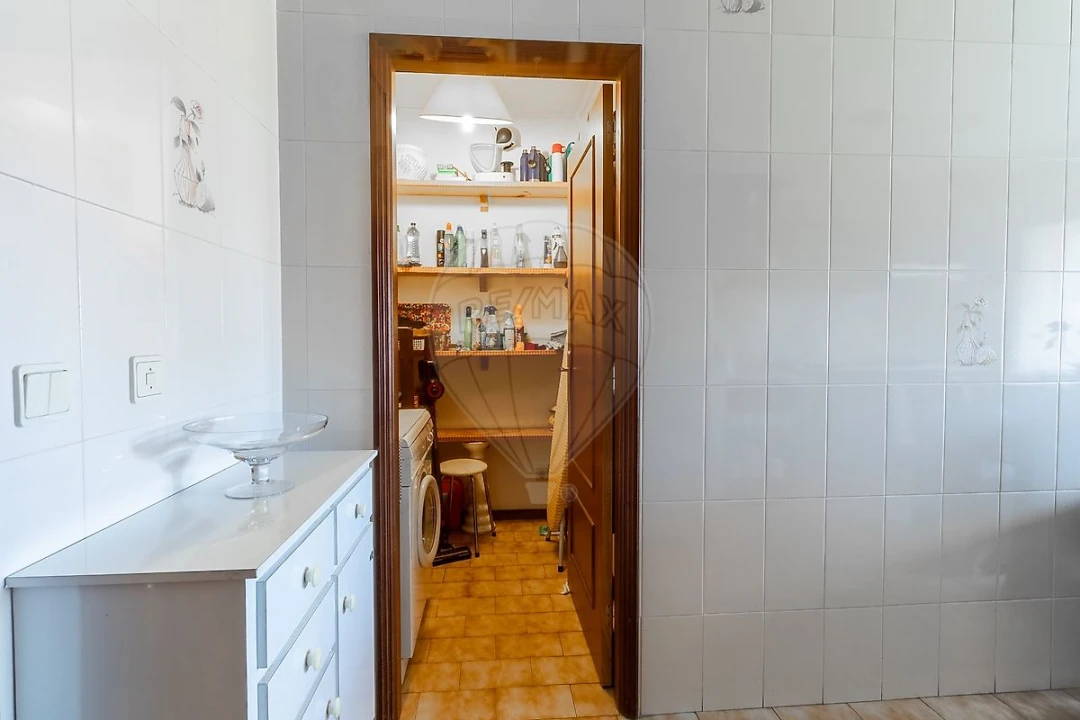Apartamento T3 para Venda em Santa Marinha e São Pedro da Afurada Foto 14