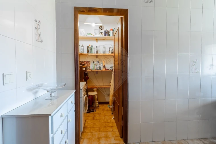 Apartamento T3 para Venda em Santa Marinha e São Pedro da Afurada Foto 14