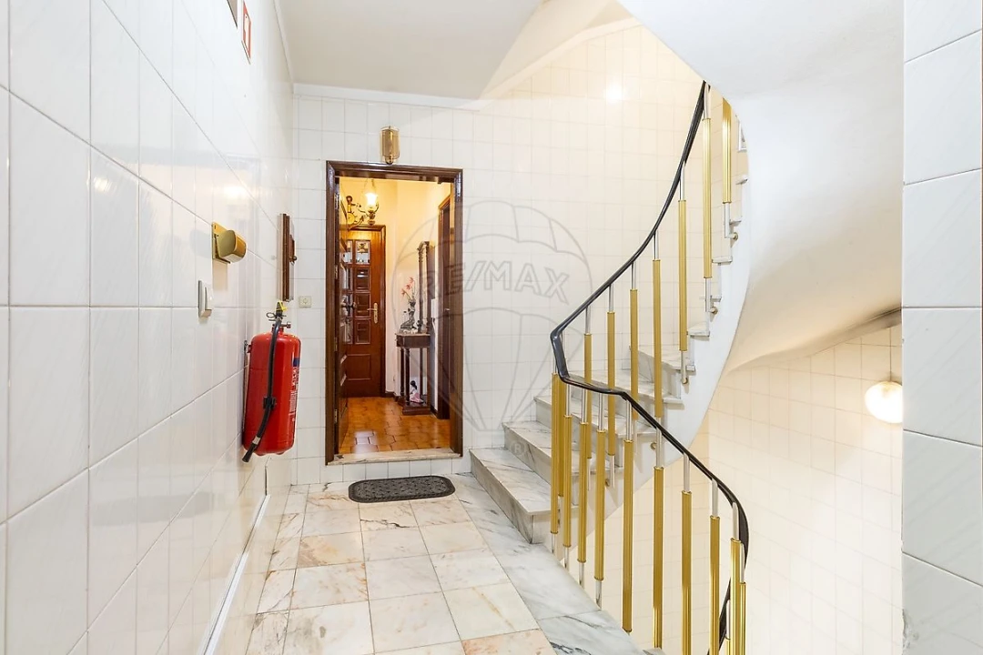 Apartamento T3 para Venda em Santa Marinha e São Pedro da Afurada Foto 3