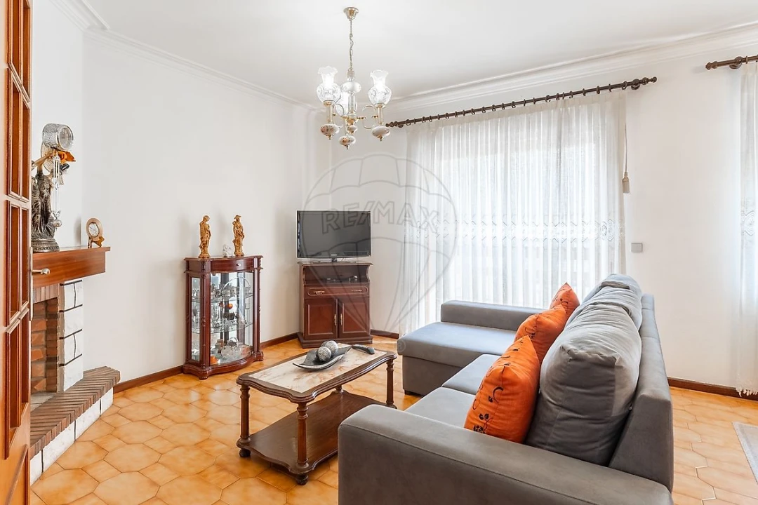 Apartamento T3 para Venda em Santa Marinha e São Pedro da Afurada Foto 4