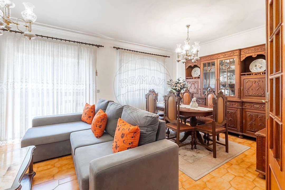 Apartamento T3 para Venda em Santa Marinha e São Pedro da Afurada Foto 2