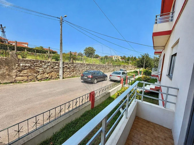 Apartamento T3 para Arrendamento em Fânzeres e São Pedro da Cova Foto 13