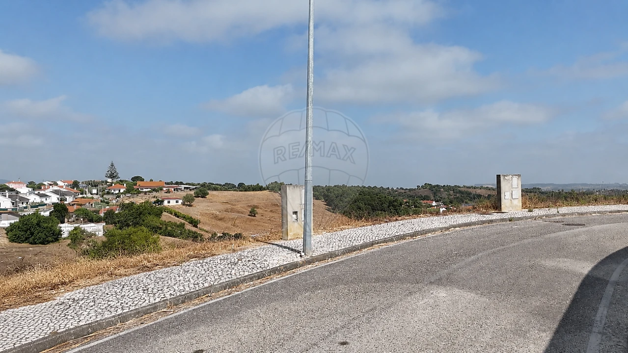 Terreno para Venda em Vale do Paraiso Foto 3