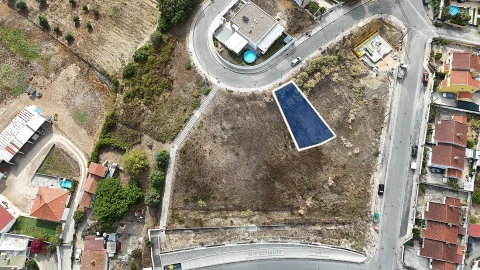 Terreno para Venda em Vale do Paraiso