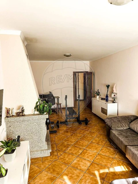 Apartamento T2 para Venda em São João de Loure e Frossos