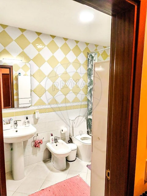 Apartamento T2 para Venda em São João de Loure e Frossos