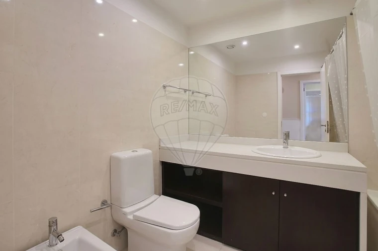Apartamento T3 para Arrendamento em Canidelo Foto 8