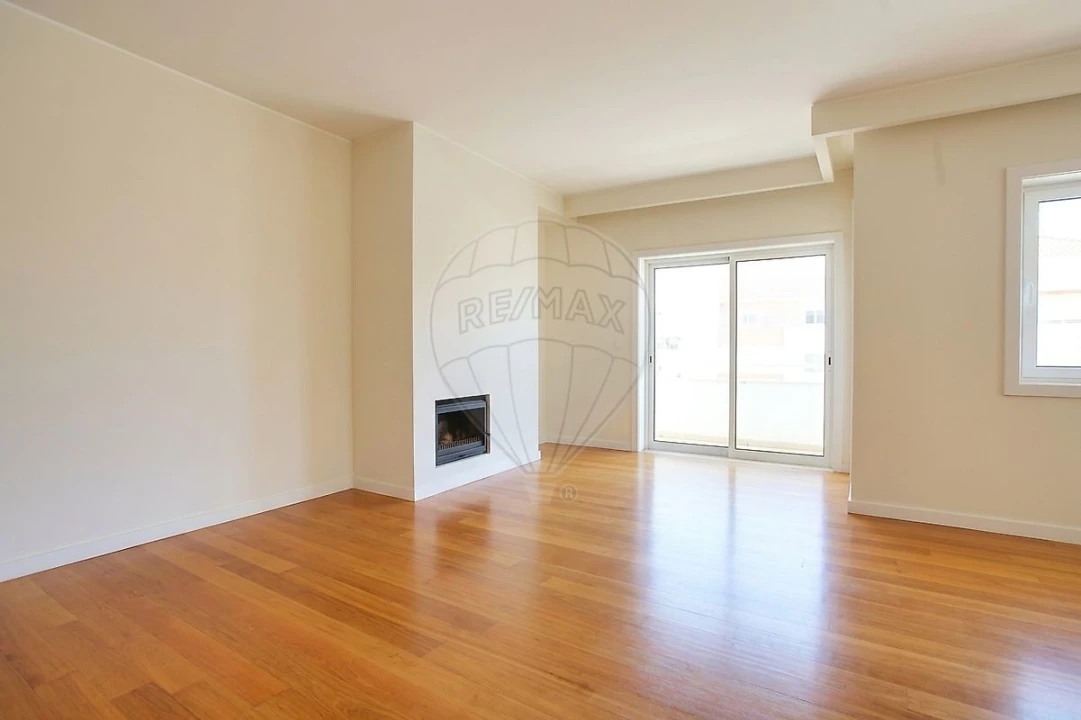 Apartamento T3 para Arrendamento em Canidelo Foto 19