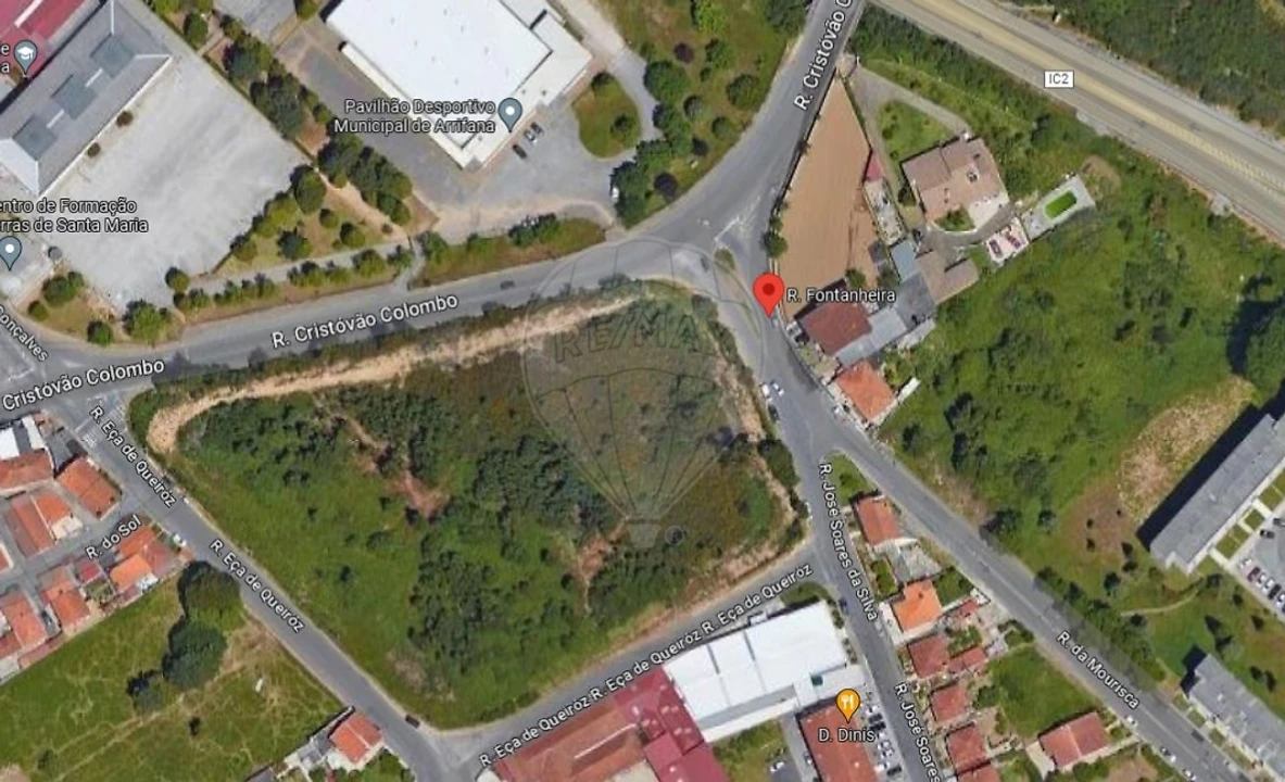 Terreno para Venda em Arrifana Foto 2